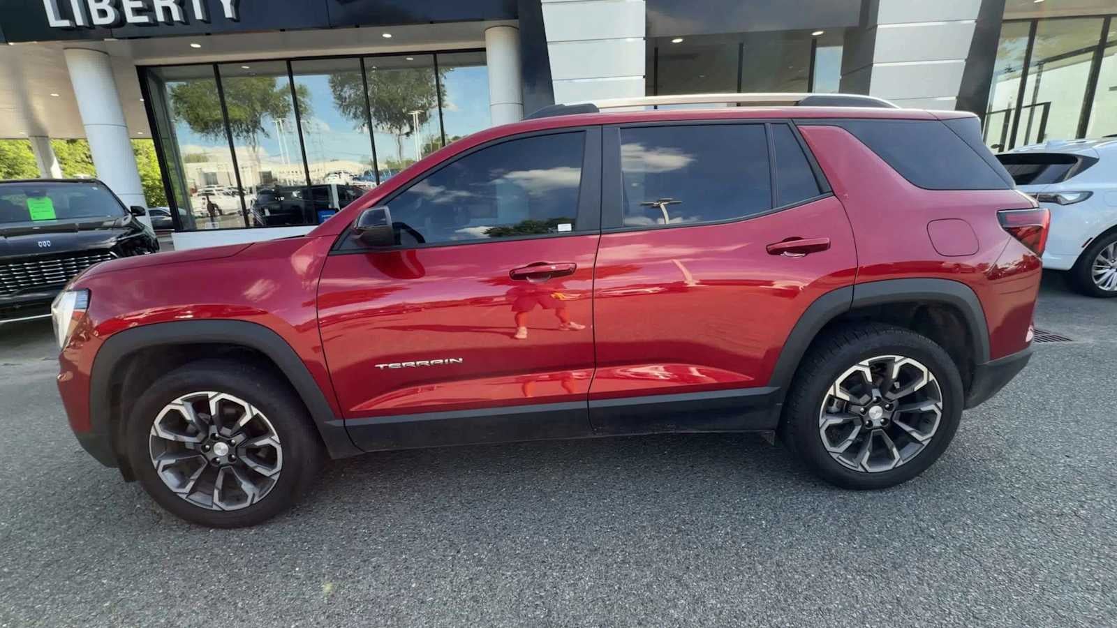 2025 GMC Terrain AWD Elevation