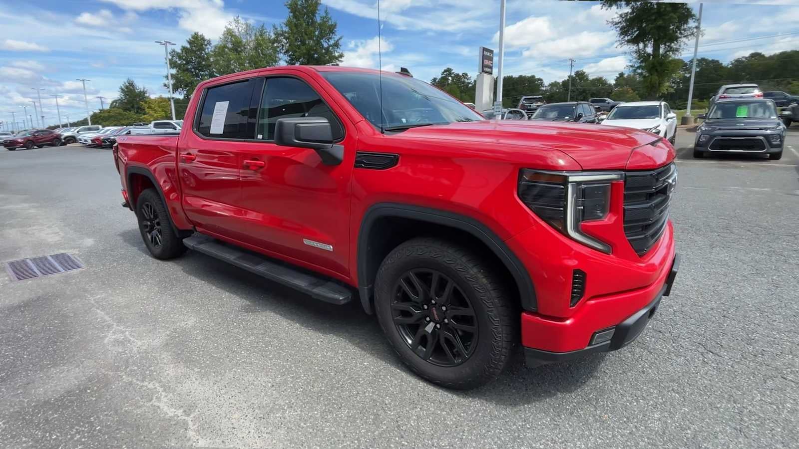 2022 GMC Sierra 1500 Elevation