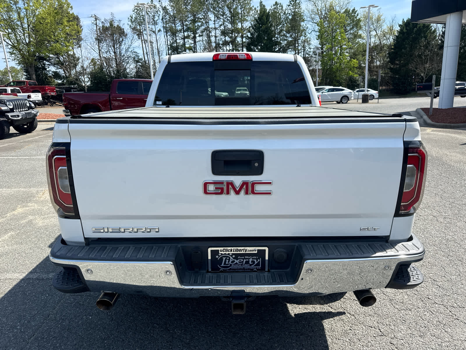 2017 GMC Sierra 1500 SLT