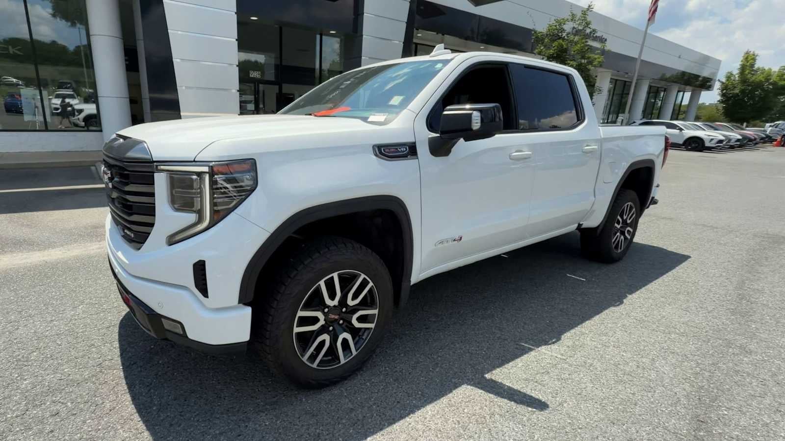 2024 GMC Sierra 1500 AT4