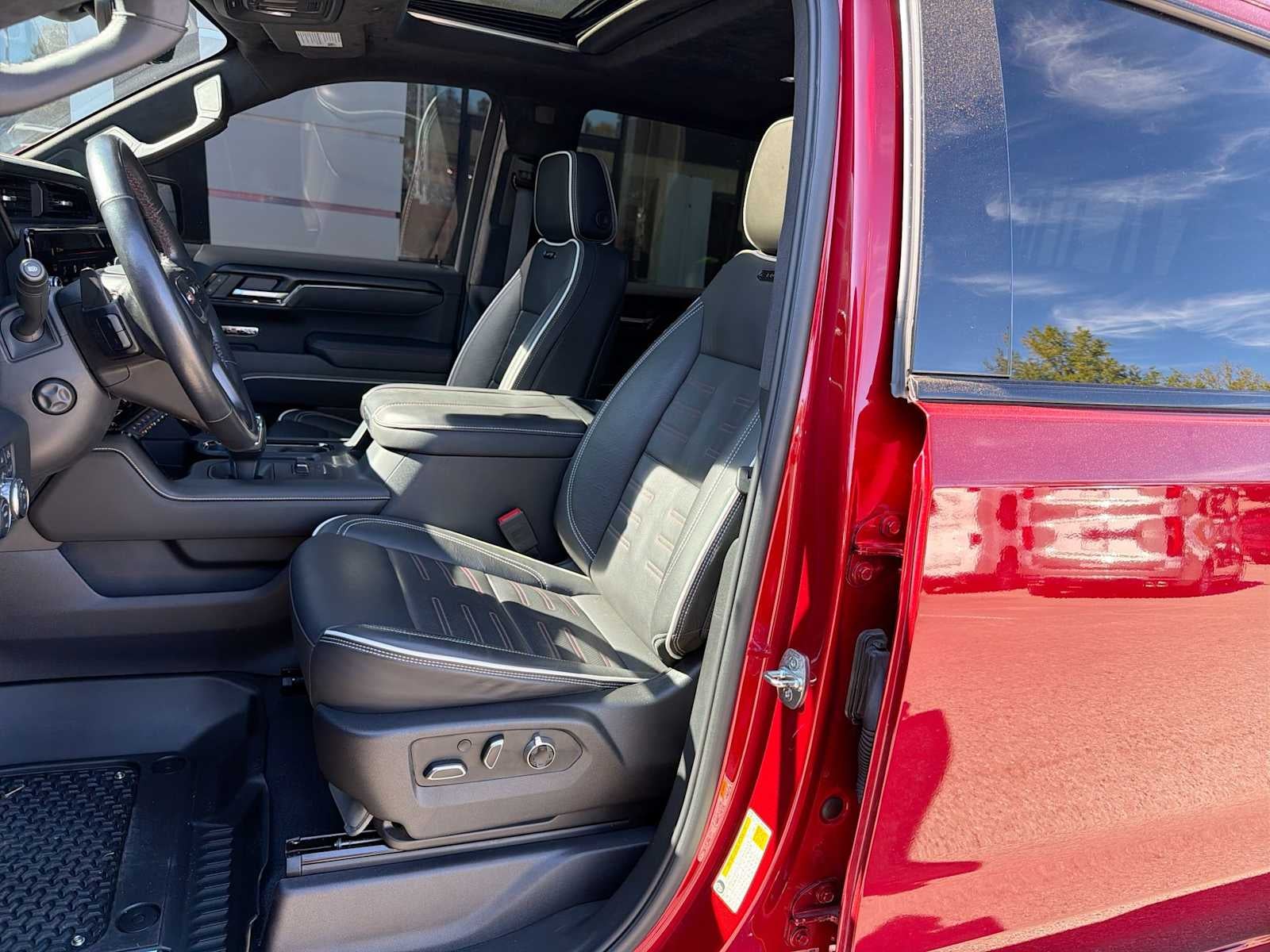 2023 GMC Sierra 1500 AT4X