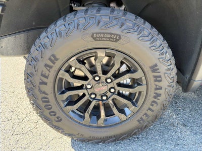 2023 GMC Sierra 1500 AT4X