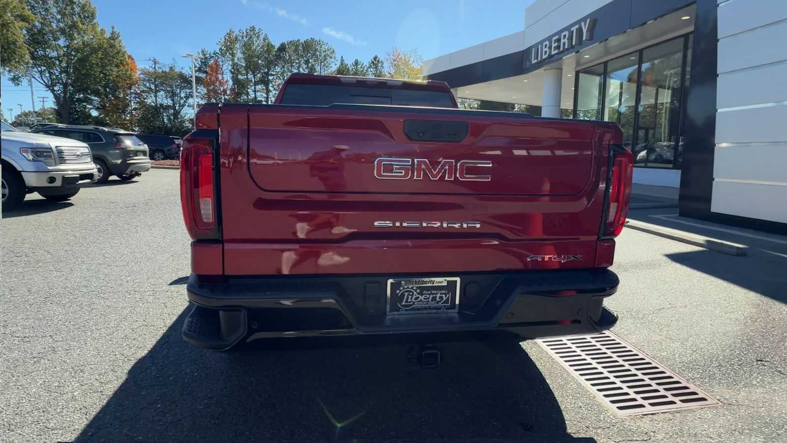 2023 GMC Sierra 1500 AT4X