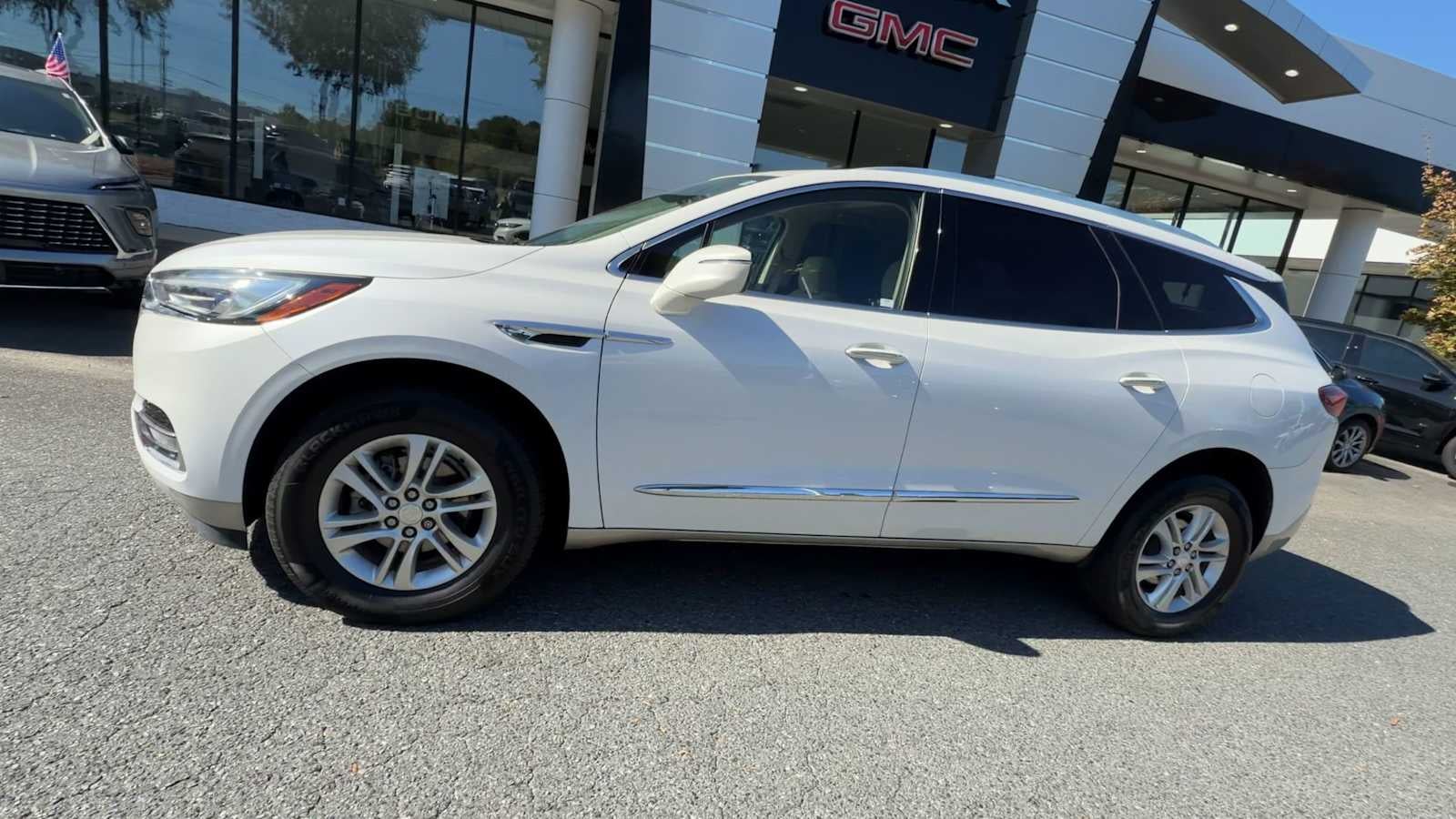 2021 Buick Enclave Essence