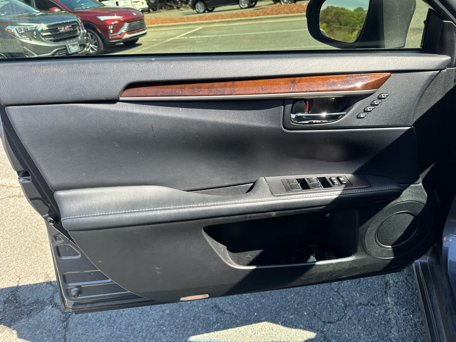 2014 Lexus ES 350 4dr Sdn