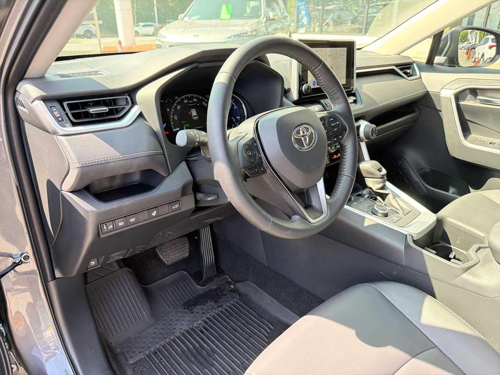 2025 Toyota RAV4 Hybrid XLE Premium