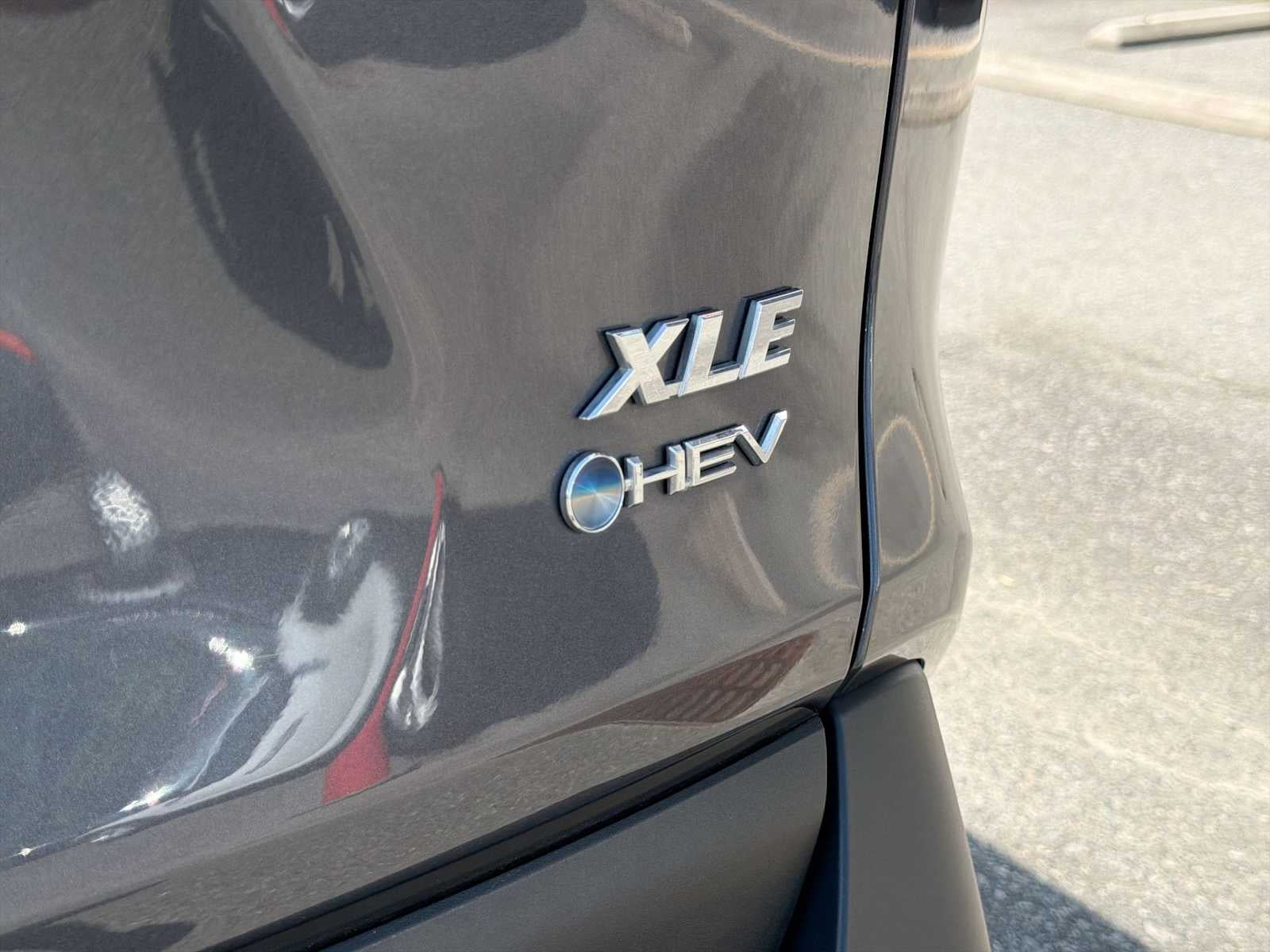2025 Toyota RAV4 Hybrid XLE Premium