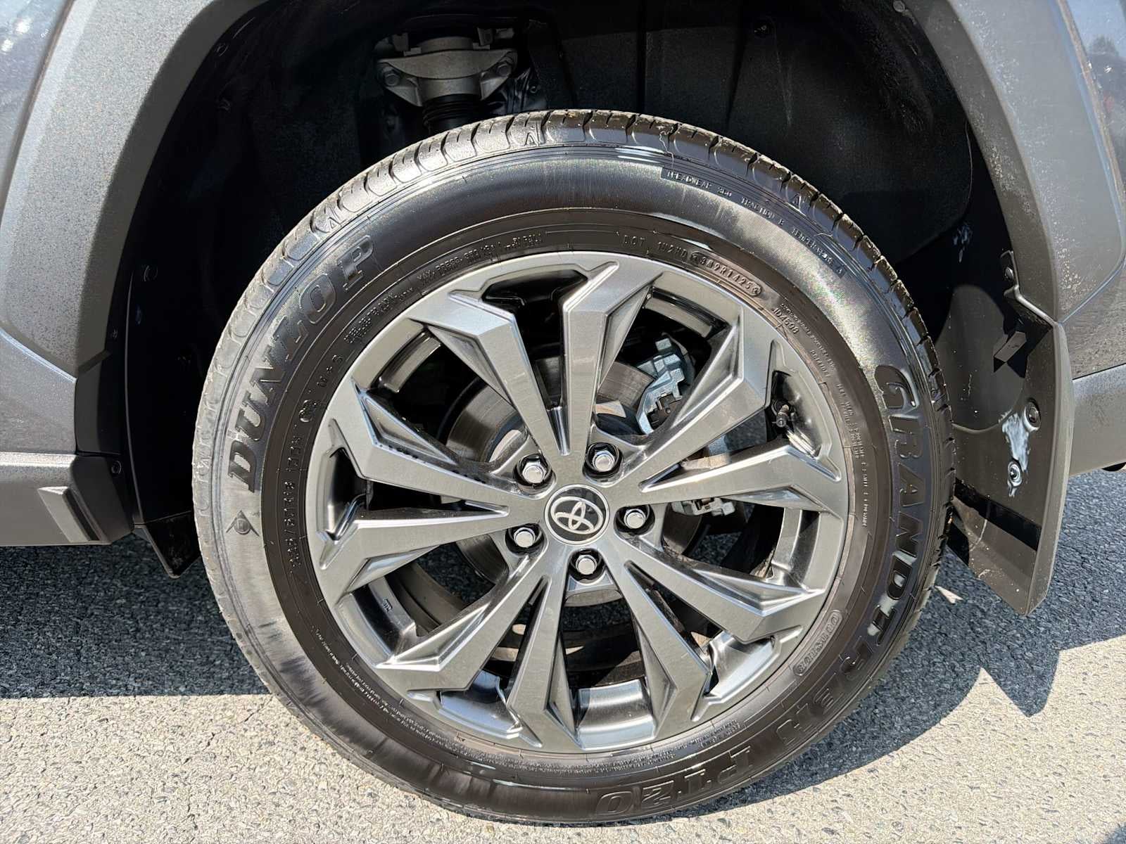 2025 Toyota RAV4 Hybrid XLE Premium