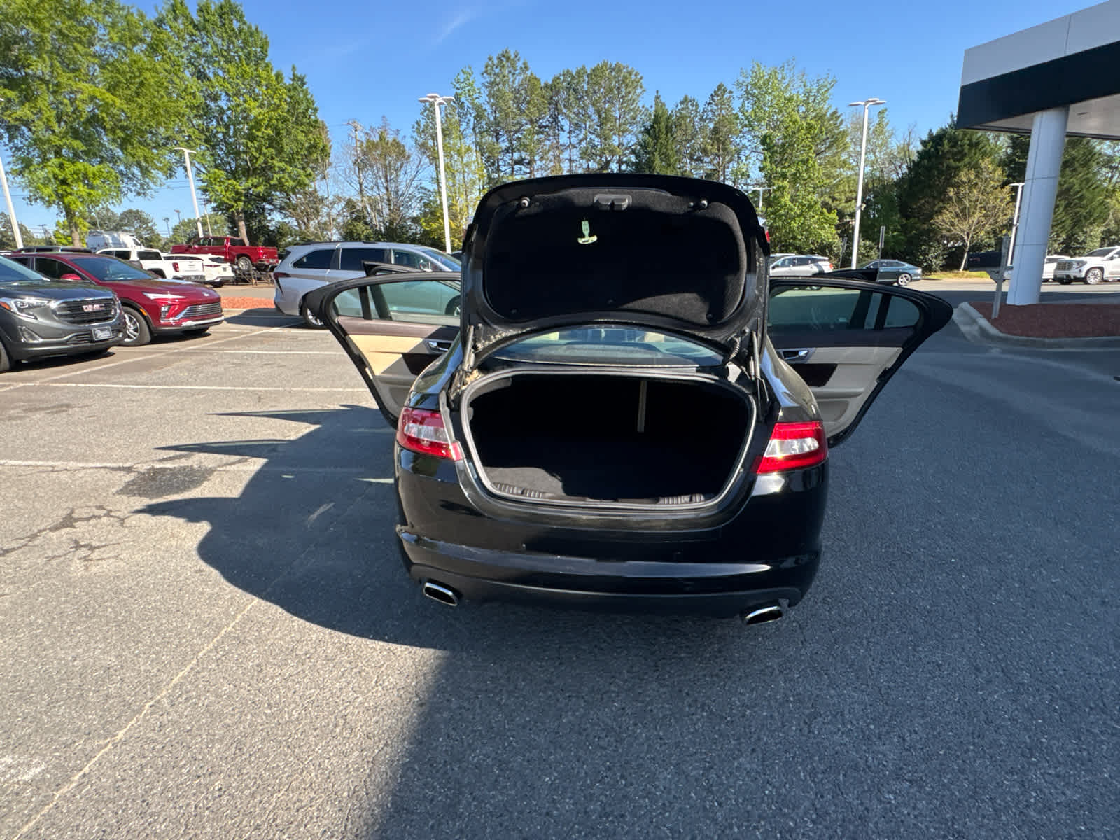 2010 Jaguar XF Portfolio